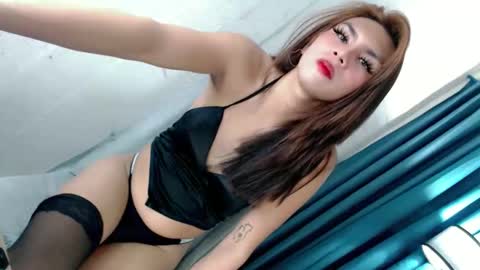 Snapshot of miss_bella69 chatting on September 23, 2025, 4:59 am miss_bella69 online show from September 23, 2025, 4:59 am