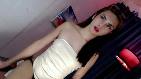Snapshot of miss_bella69 chatting on October 1, 2025, 1:00 am miss_bella69 online show from October 1, 2025, 1:00 am