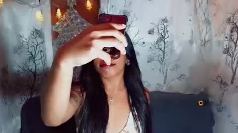 Snapshot of miss_bellah chatting on April 27, 2026, 10:24 am Bellah online show from April 27, 2026, 10:24 am