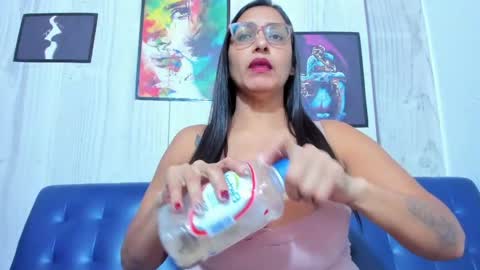 Naty online show from May 17, 2026, 6:26 pm