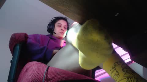 Miss Carmila online show from November 24, 2025, 11:15 pm