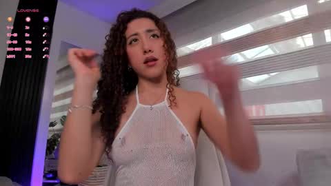 Catalina online show from October 20, 2025, 11:43 am