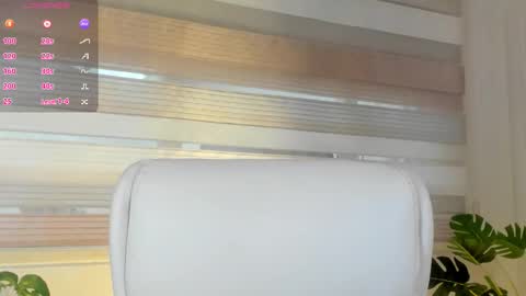 Snapshot of miss_catalinaa chatting on January 9, 2026, 11:46 am Catalina online show from January 9, 2026, 11:46 am