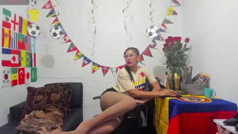 Snapshot of miss_clarepocahose chatting on July 4, 2026, 1:01 am Clare PocaHose online show from July 4, 2026, 1:01 am