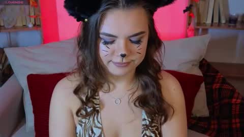 Snapshot of miss_delia chatting on October 23, 2025, 12:10 am Cordelia online show from October 23, 2025, 12:10 am