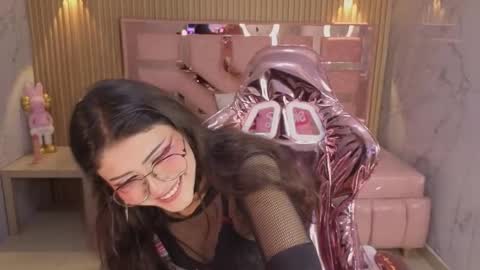 Snapshot of miss_devil_s chatting on January 9, 2026, 3:20 am miss_devil_s online show from January 9, 2026, 3:20 am