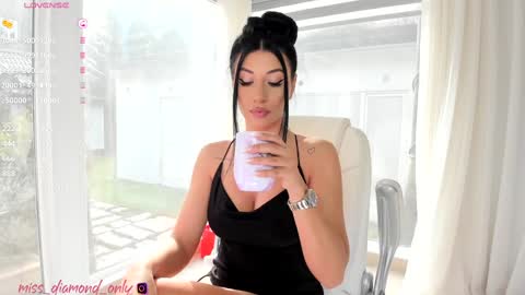 miss_diamond__ online show from March 11, 2025, 7:26 am