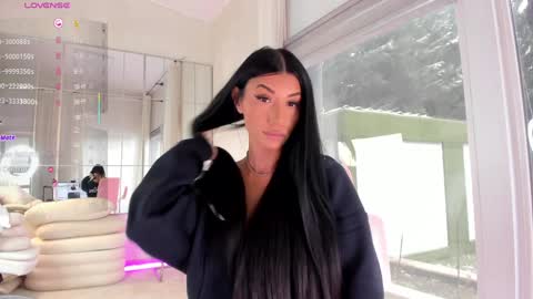 Snapshot of miss_diamond__ chatting on January 10, 2026, 8:27 am miss_diamond__ online show from January 10, 2026, 8:27 am