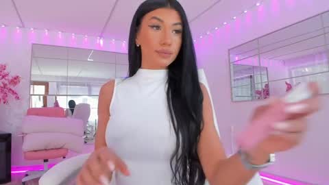 Snapshot of miss_diamond__ chatting on April 27, 2026, 7:50 am miss_diamond__ online show from April 27, 2026, 7:50 am