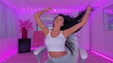 Snapshot of miss_diamond__ chatting on May 22, 2026, 6:09 am miss_diamond__ online show from May 22, 2026, 6:09 am