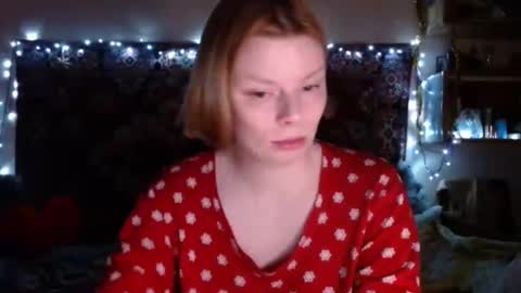 Snapshot of miss_elistia_ chatting on December 4, 2024, 5:33 pm Elis online show from December 4, 2024, 5:33 pm
