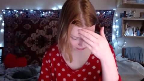 Snapshot of miss_elistia_ chatting on January 24, 2025, 12:20 pm Elis online show from January 24, 2025, 12:20 pm