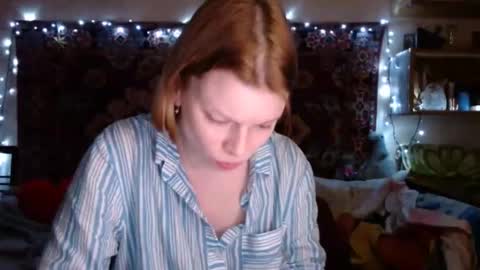 Snapshot of miss_elistia_ chatting on February 13, 2025, 3:14 pm Elis online show from February 13, 2025, 3:14 pm