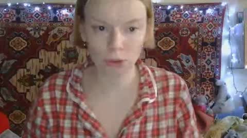 Elis online show from October 14, 2025, 11:44 am