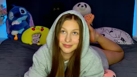 Snapshot of miss_emily_miller chatting on February 1, 2026, 6:28 pm Emily online show from February 1, 2026, 6:28 pm