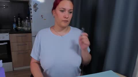 Snapshot of miss_jess_rabbit chatting on October 23, 2025, 2:16 pm Jess online show from October 23, 2025, 2:16 pm