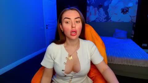 miss_kiten online show from July 14, 2026, 3:00 am