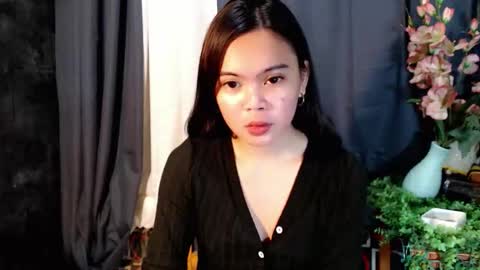 miss_kyrstyn online show from November 15, 2025, 11:40 am