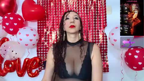 Snapshot of miss_leylaa chatting on February 14, 2025, 4:09 pm leyla online show from February 14, 2025, 4:09 pm