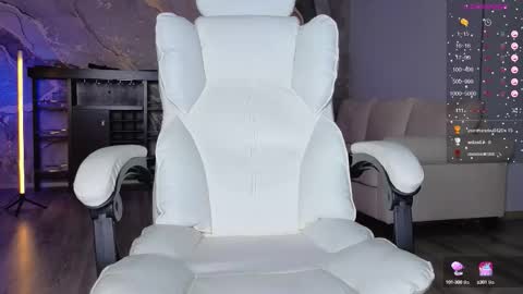 Melina online show from October 7, 2025, 1:52 pm