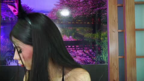 miss_lucyla online show from February 7, 2025, 11:01 am