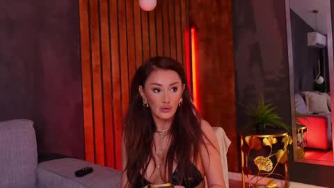 Snapshot of miss_m chatting on May 31, 2026, 6:20 pm miss_m online show from May 31, 2026, 6:20 pm