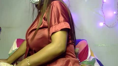 Snapshot of miss_mahi69 chatting on November 4, 2025, 7:57 pm Mahi online show from November 4, 2025, 7:57 pm