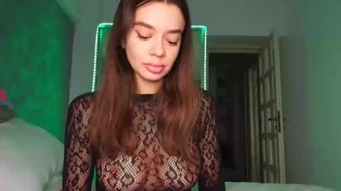 Snapshot of miss_medyson chatting on September 19, 2025, 7:32 am miss_medyson online show from September 19, 2025, 7:32 am
