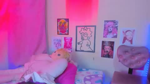 Snapshot of miss_meggaann chatting on January 14, 2026, 1:44 am MEGG online show from January 14, 2026, 1:44 am