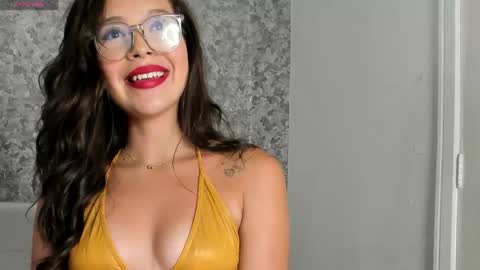 Snapshot of miss_mhelodi chatting on April 30, 2026, 2:29 am Melody online show from April 30, 2026, 2:29 am