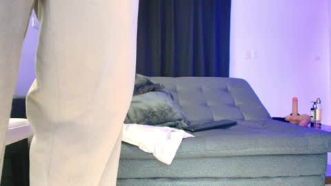 Miss Prestige online show from April 11, 2026, 7:45 am