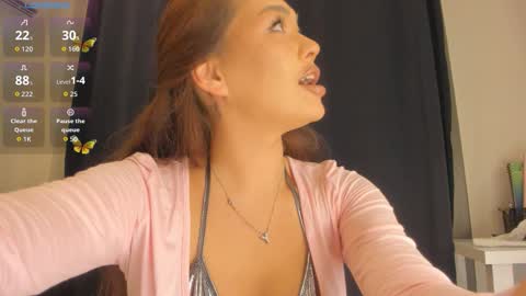 Rioko online show from October 22, 2025, 6:51 pm