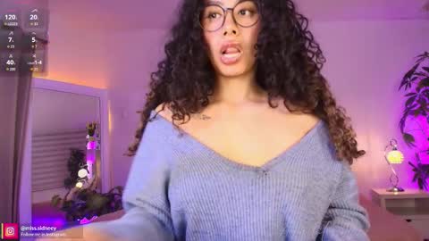 Amy Olivera online show from November 6, 2025, 1:12 pm