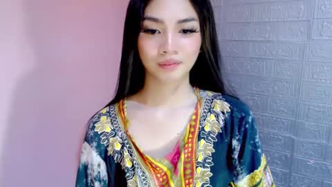 Snapshot of miss_sweety_17 chatting on January 11, 2025, 9:04 am Jean Marie online show from January 11, 2025, 9:04 am