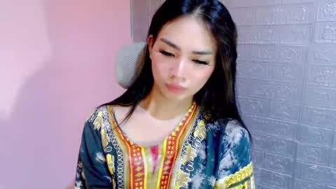 Snapshot of miss_sweety_17 chatting on January 12, 2025, 5:56 am Jean Marie online show from January 12, 2025, 5:56 am