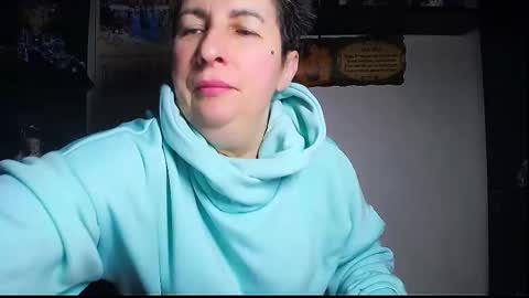 Snapshot of miss_tasha_kom chatting on January 15, 2026, 1:59 pm miss_tasha_kom online show from January 15, 2026, 1:59 pm