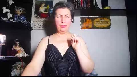 Snapshot of miss_tasha_kom chatting on February 1, 2026, 3:54 pm miss_tasha_kom online show from February 1, 2026, 3:54 pm