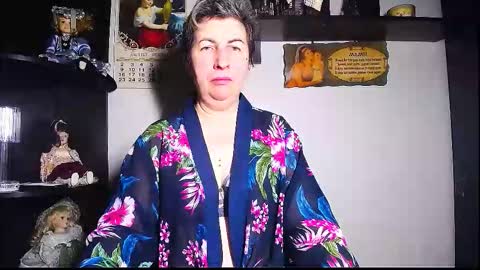 Snapshot of miss_tasha_kom chatting on February 15, 2026, 4:09 am miss_tasha_kom online show from February 15, 2026, 4:09 am