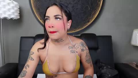 Vaiolette online show from July 17, 2026, 11:06 am