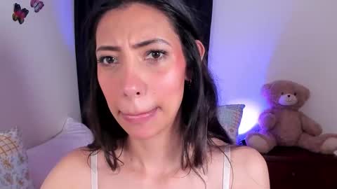 Miss Veronica online show from December 4, 2025, 1:20 pm