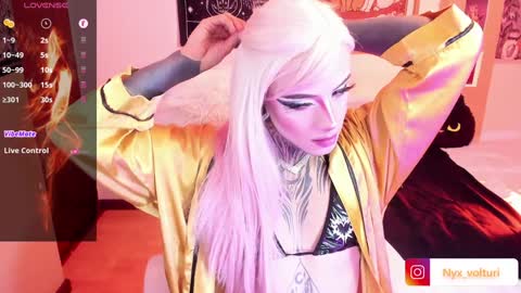 Snapshot of miss_volturi chatting on December 6, 2024, 2:57 am Miss volturi online show from December 6, 2024, 2:57 am