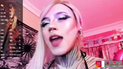 Snapshot of miss_volturi chatting on December 13, 2024, 2:54 am Miss volturi online show from December 13, 2024, 2:54 am