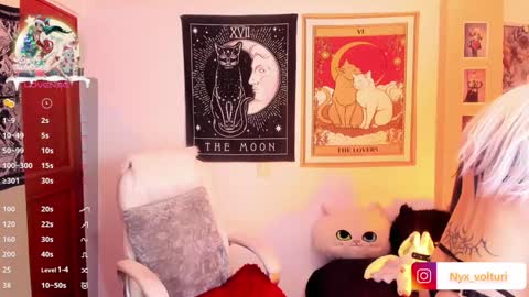 Snapshot of miss_volturi chatting on December 29, 2024, 2:17 am Miss volturi online show from December 29, 2024, 2:17 am