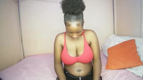 Snapshot of miss_worldfire chatting on May 22, 2026, 10:54 am miss_worldfire online show from May 22, 2026, 10:54 am