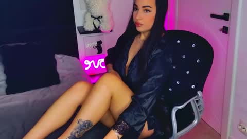 Amelia online show from March 28, 2026, 6:51 pm