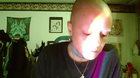 Anarkitten  online show from April 17, 2026, 1:41 am