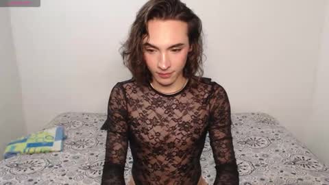 Snapshot of missarii28 chatting on February 25, 2026, 5:06 am Mis Ari online show from February 25, 2026, 5:06 am