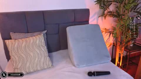 Laura online show from March 21, 2026, 12:32 pm