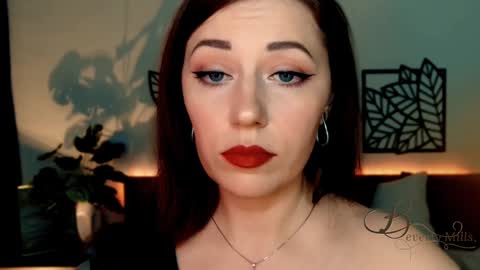 The divine Beverly online show from December 6, 2024, 9:43 am