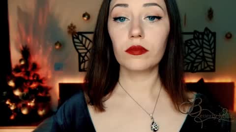 The divine Beverly online show from December 19, 2024, 9:28 pm